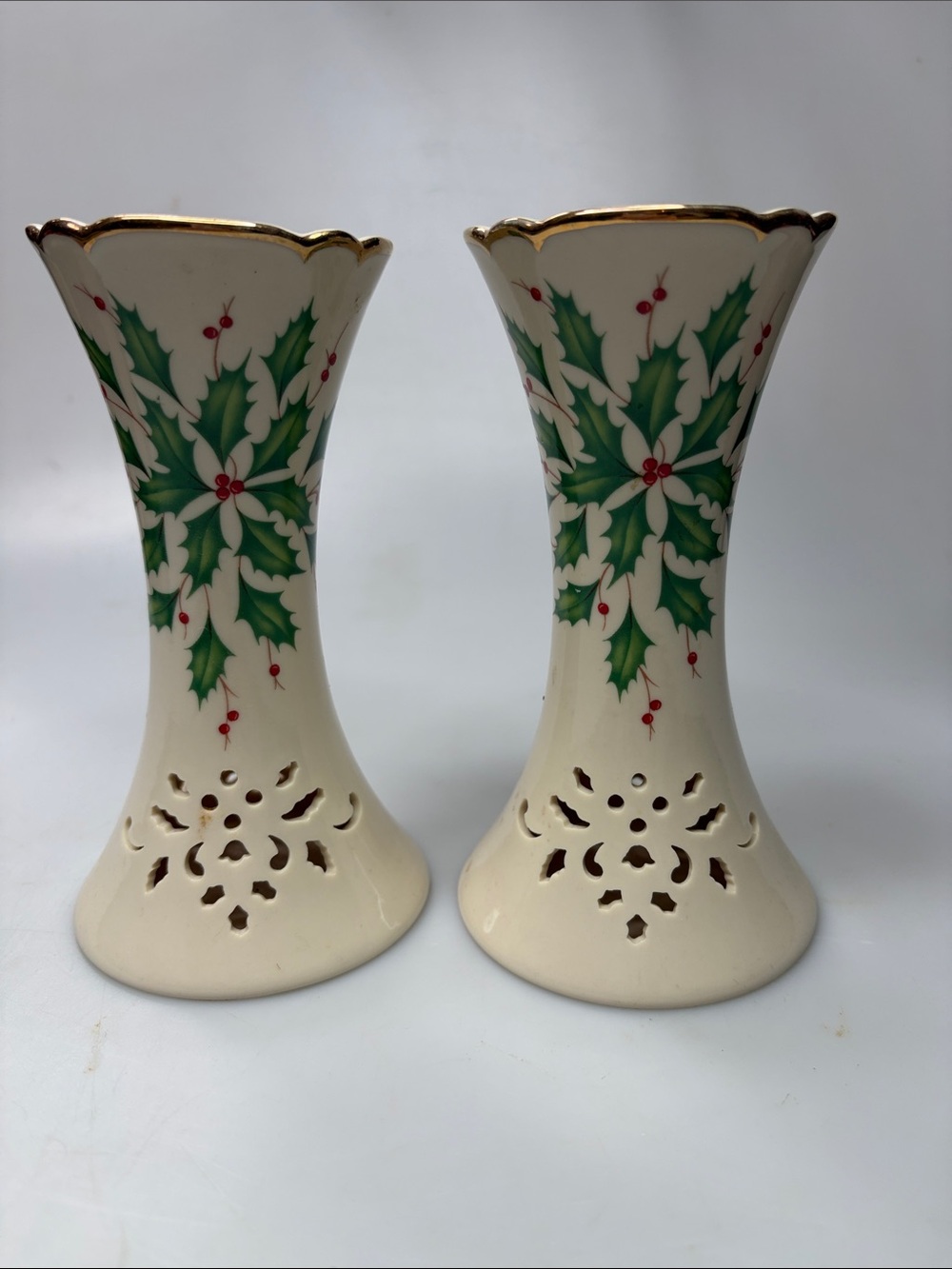 Lenox HOLIDAY 4 " Taper Candle Holders Dimension Collection Holly Berry Gold
